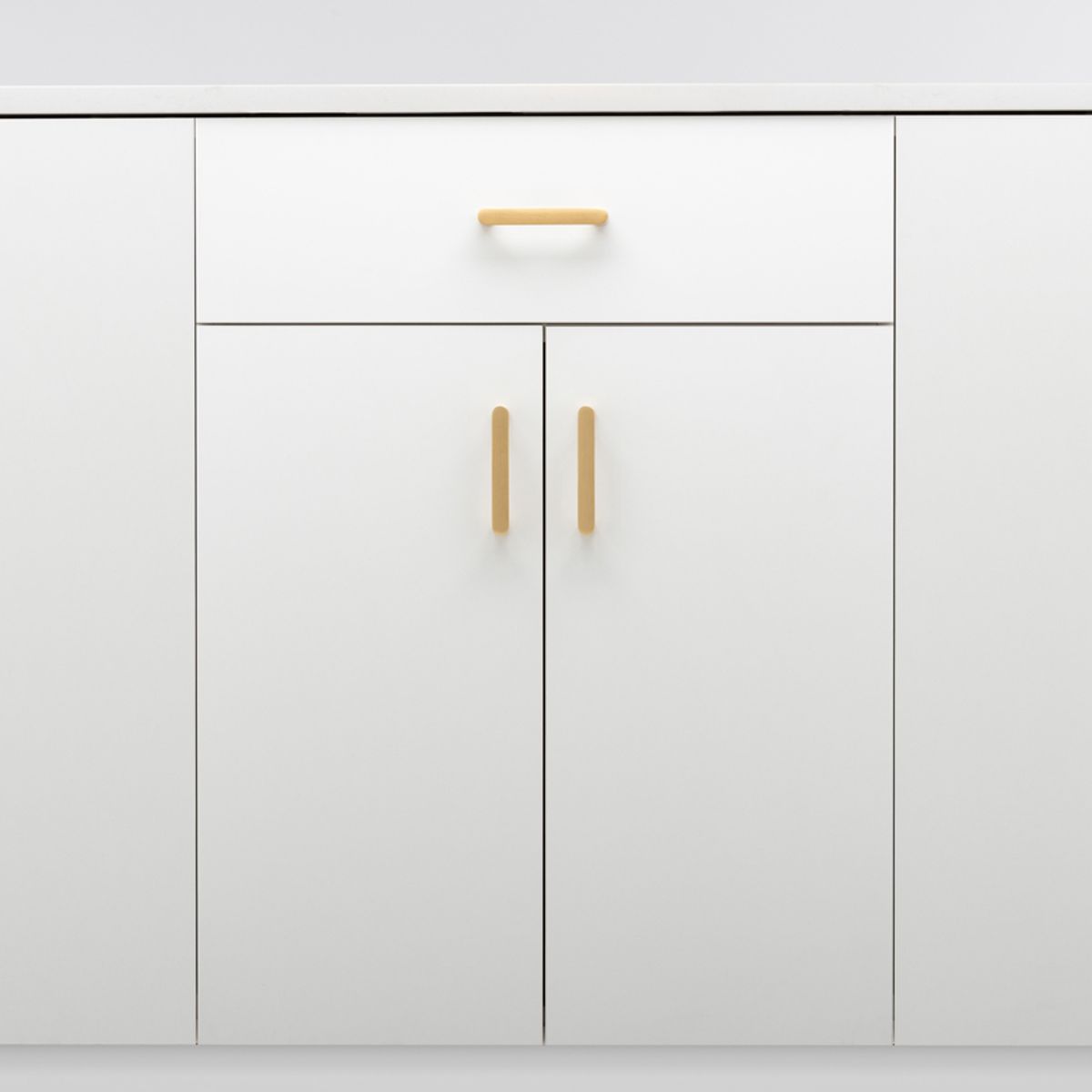 20946 - Osaka Cabinet Pull - CTC96mm - Brushed Brass