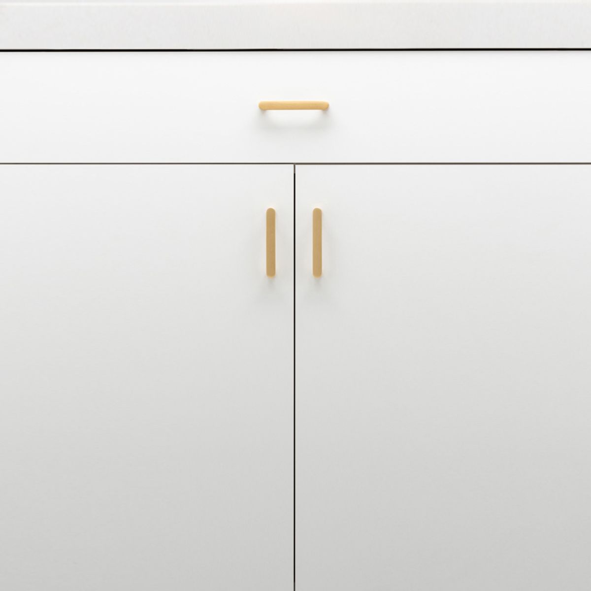 20946 - Osaka Cabinet Pull - CTC96mm - Brushed Brass