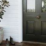 9401 - Sarlat Centre Door Knob - Signature Brass