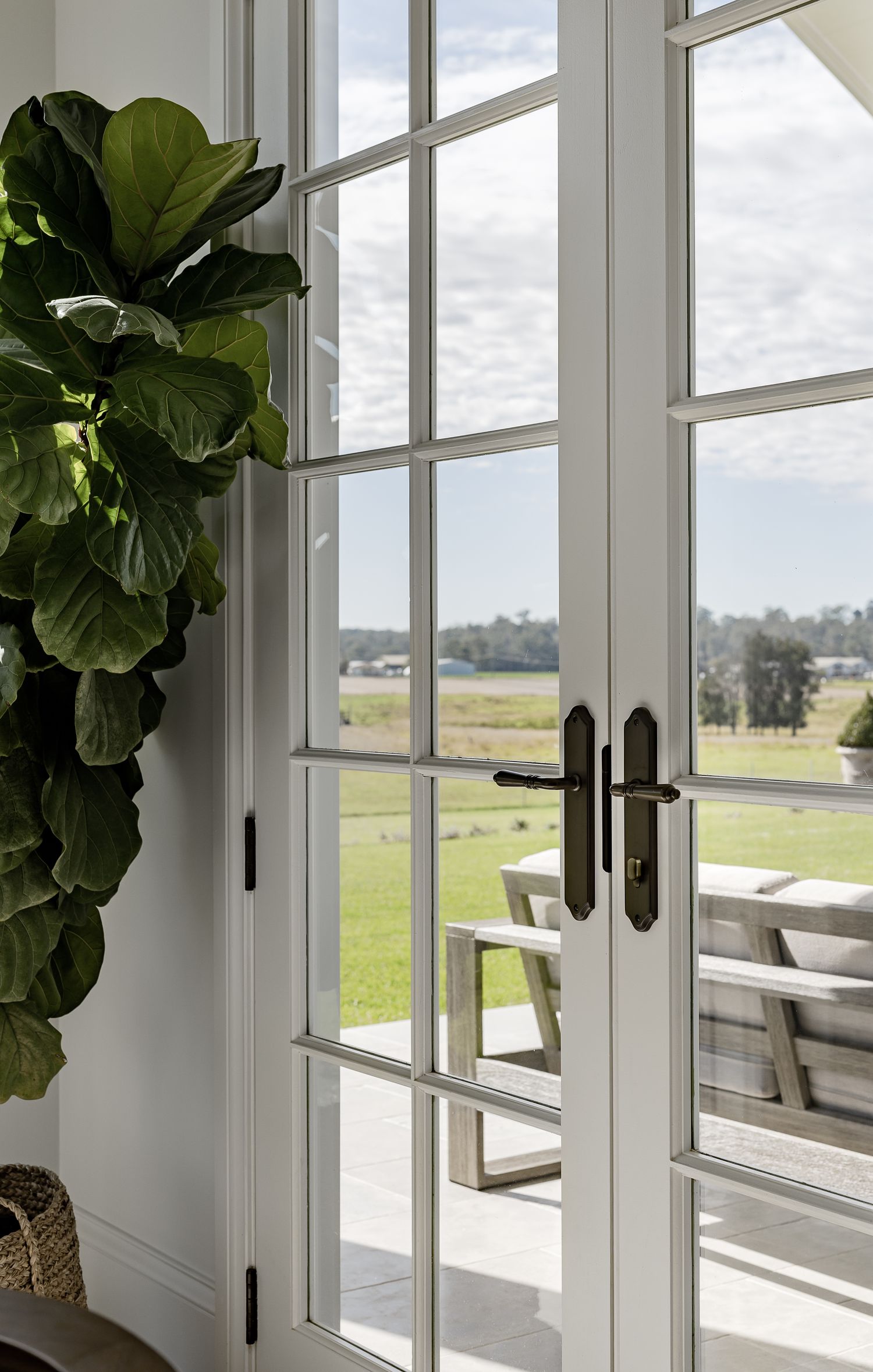 11718 - Verona Lever - Shouldered Backplate - Polished Chrome - Passage