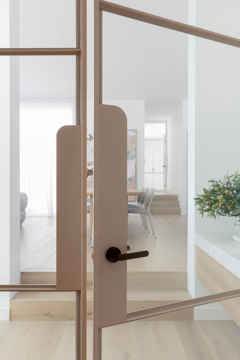 20771 - Osaka Lever - Round Rose - Signature Brass - Passage