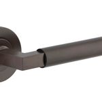 0341KIBPRIV60 - Berlin Lever - Round Rose Privacy Kit (Inbuilt Privacy) - Signature Brass - Privacy