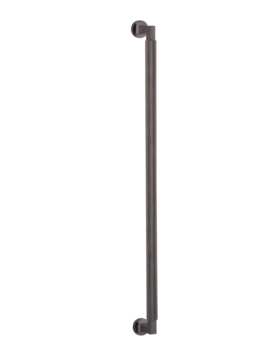 16956 - Brunswick Pull Handle - 600mm - Graphite PVD