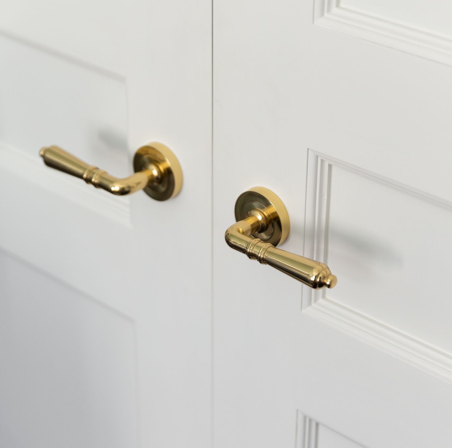 16260KENTR60KK - Sarlat Lever - Round Rose Entrance Kit with Separate High Security Lock - Brushed Gold PVD - Entrance