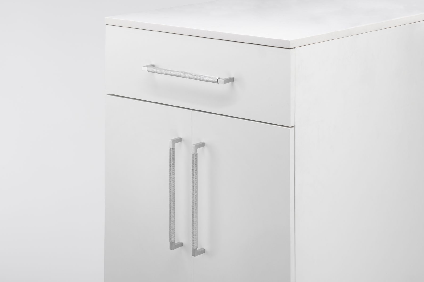 22123 - Brunswick Cabinet Pull - CTC256mm - Brushed Chrome
