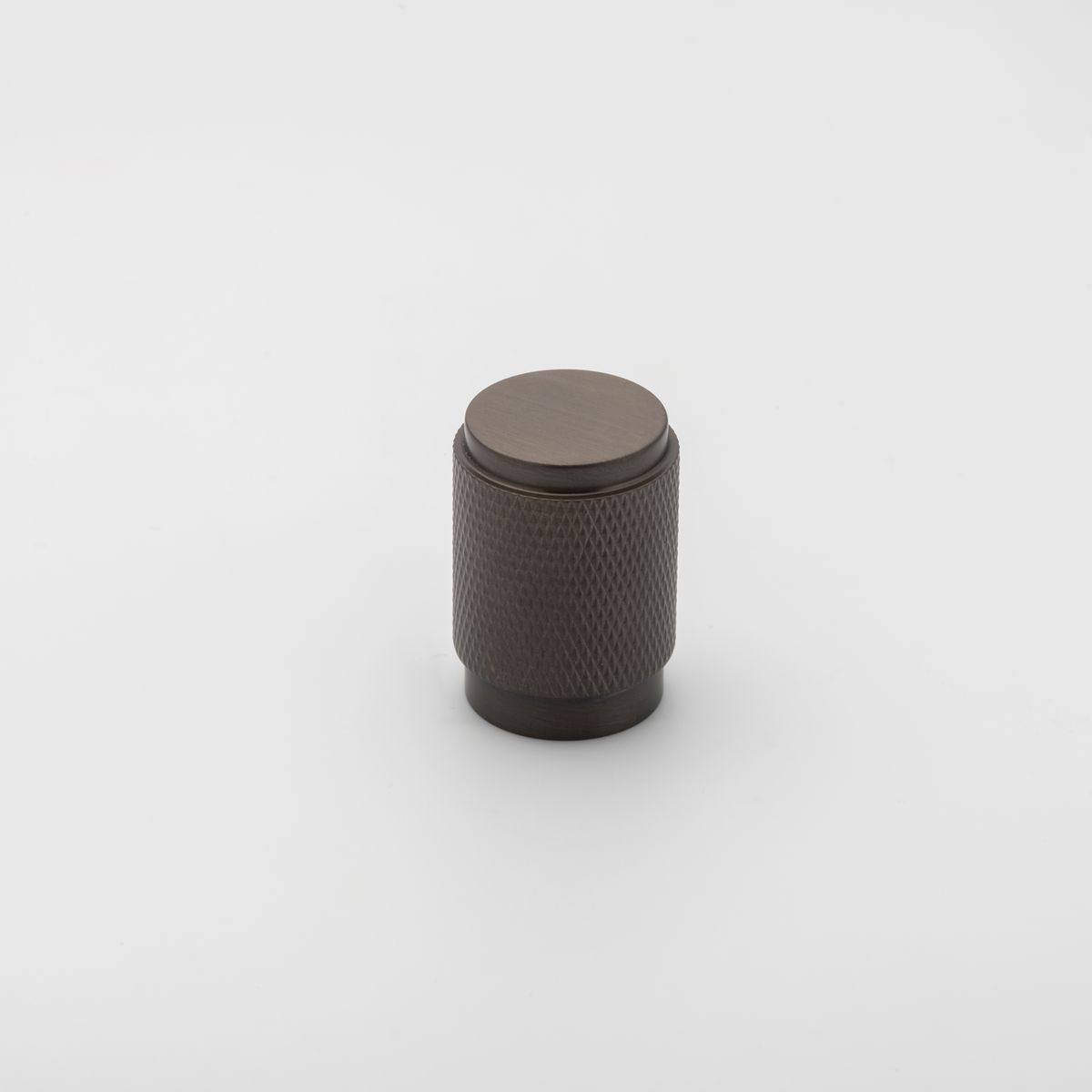 0581 - Brunswick Cupboard Knob P28xD20mm - Signature Brass