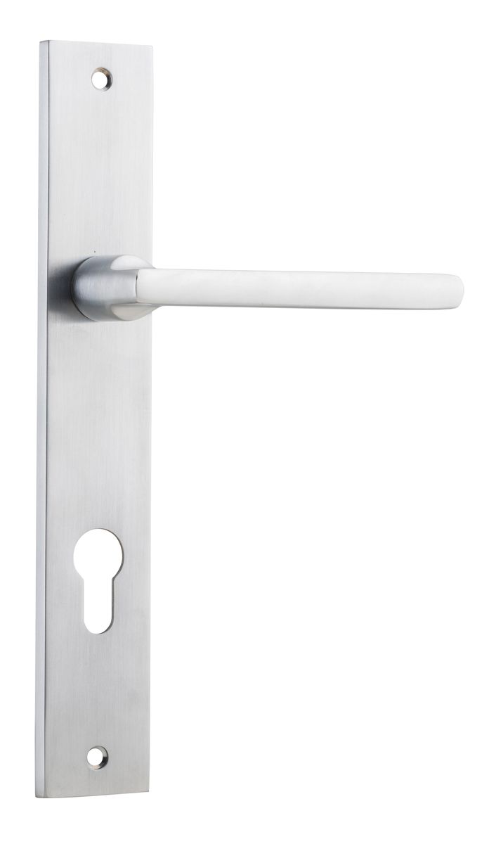 12202E85 - Baltimore Lever - Rectangular Backplate - Brushed Chrome - Entrance