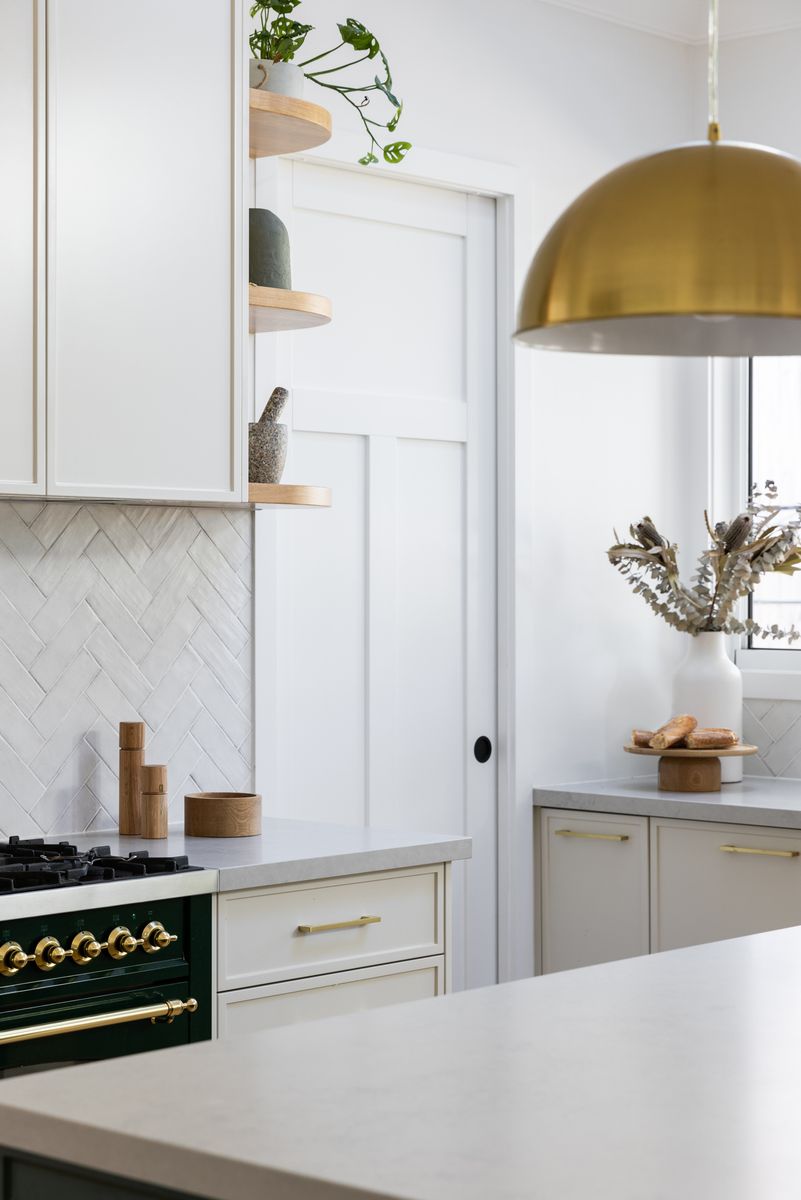 0516 - Cali Cabinet Pull - 160mm - Polished Brass