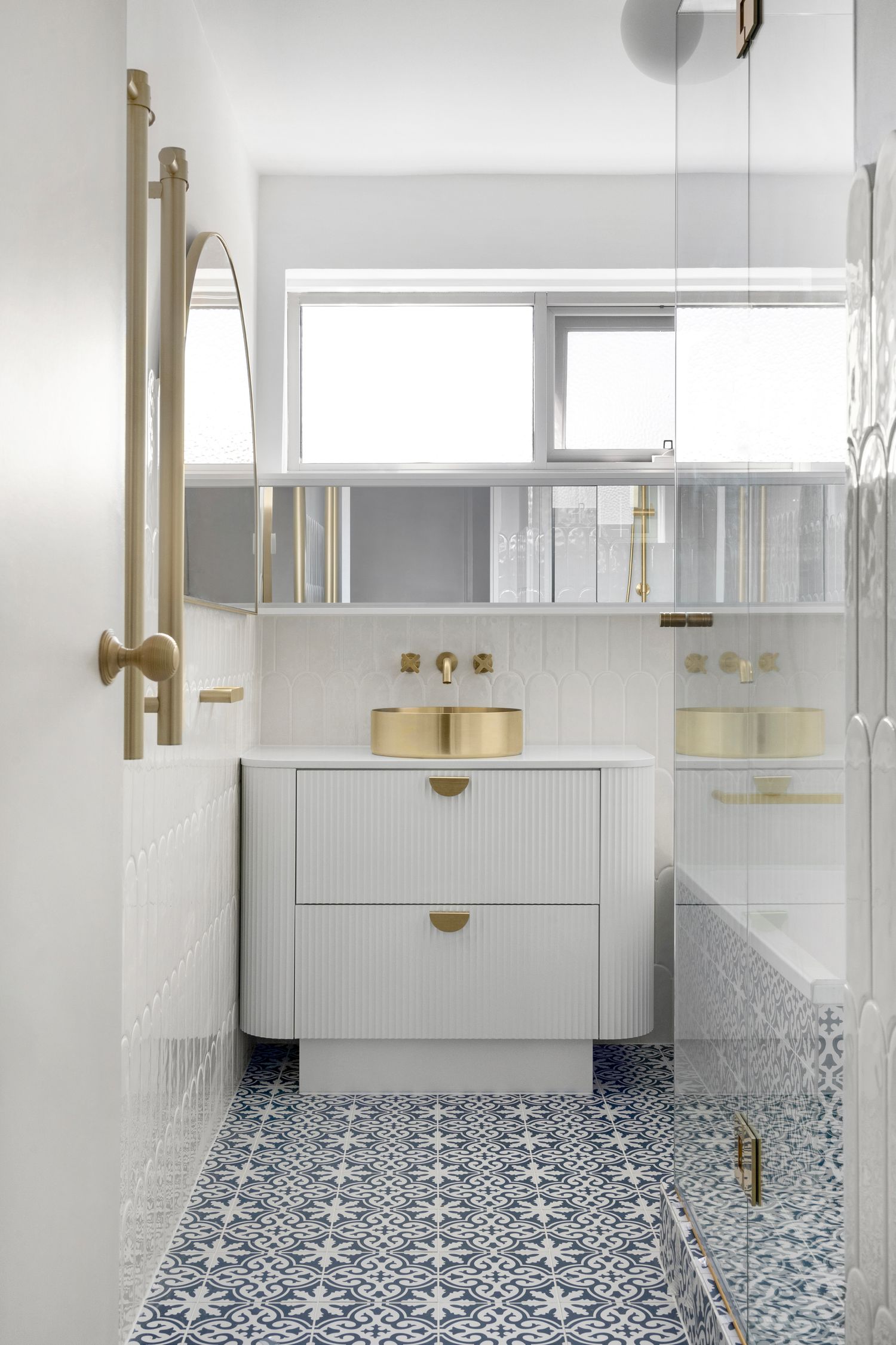 0228KPASS60 - Guildford Knob - Round Rose Passage Kit - Polished Nickel - Passage