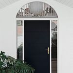15270E85 - Como Lever - Oval Backplate - Brushed Brass - Entrance