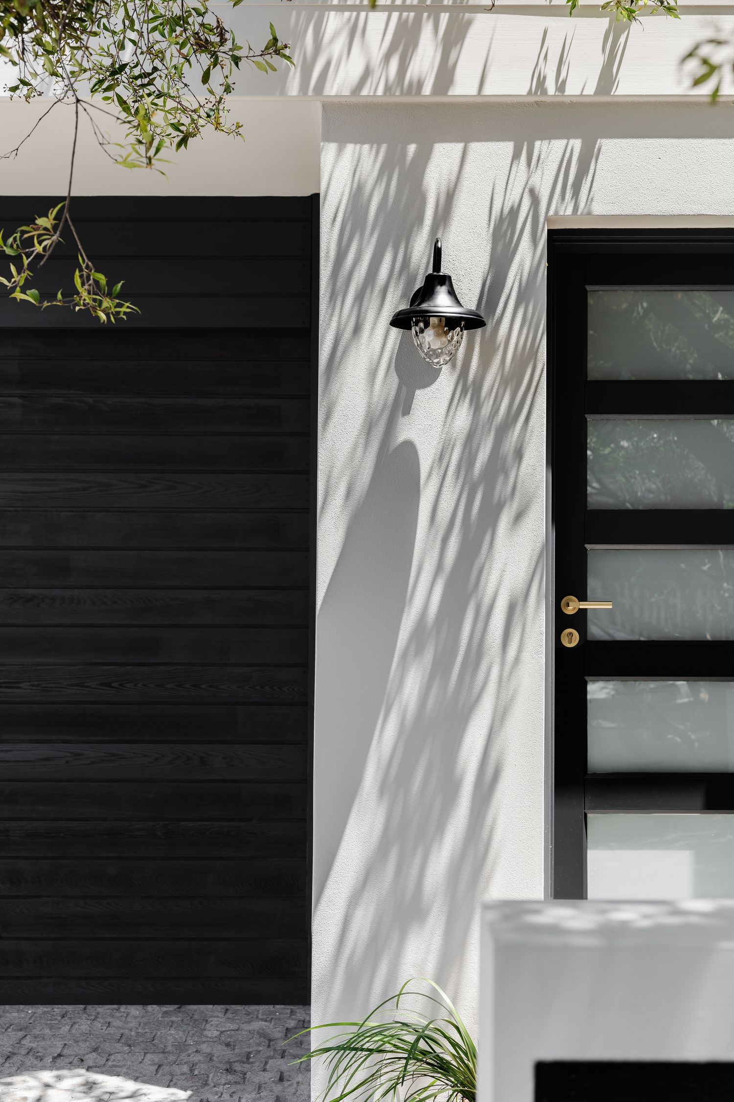 0344 - Berlin Lever - Round Rose - Polished Chrome - Passage