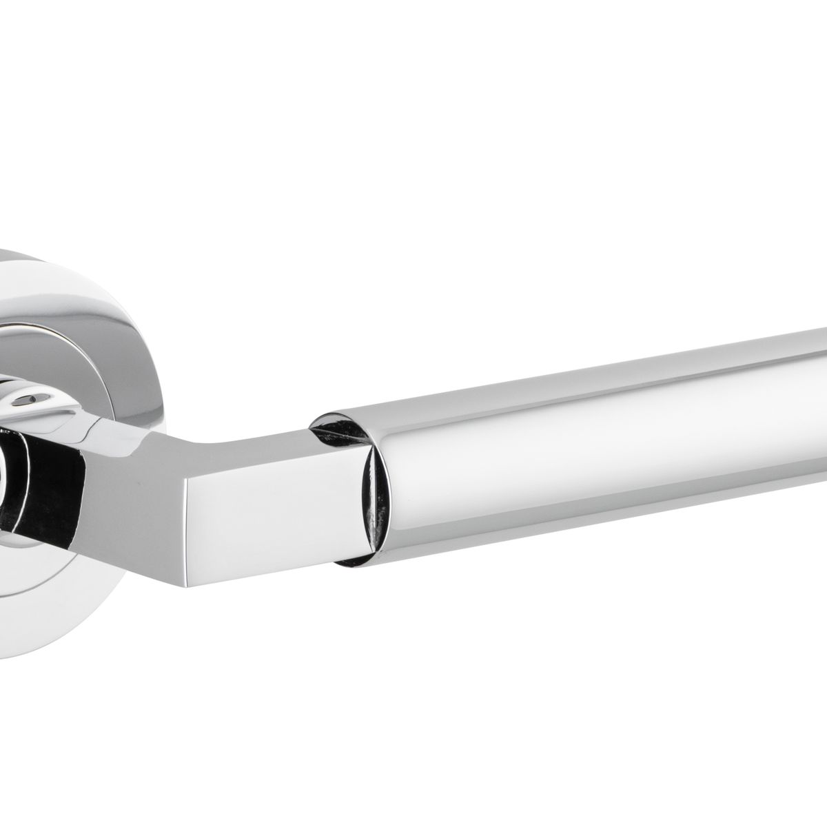 0344 - Berlin Lever - Round Rose - Polished Chrome - Passage