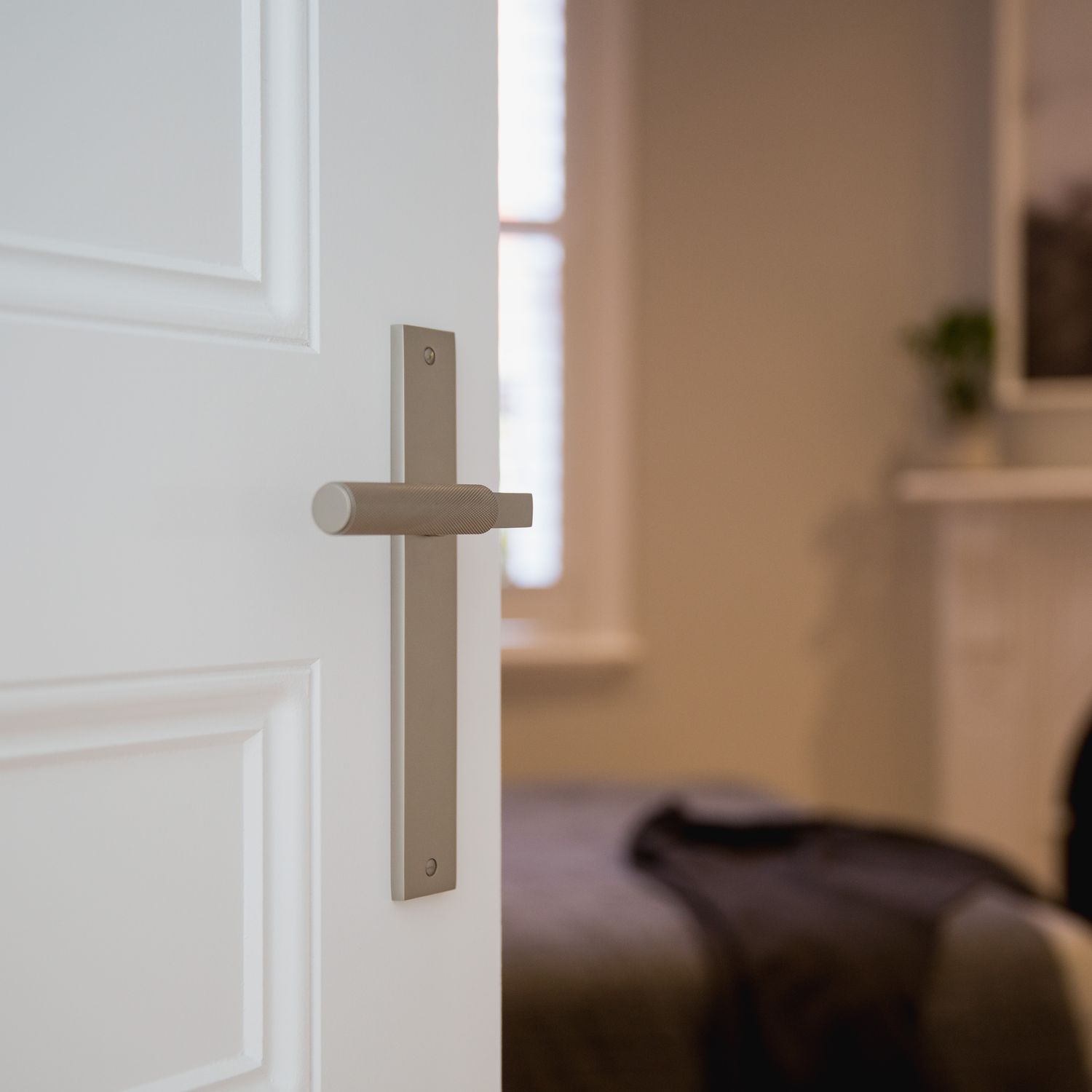 16252 - Brunswick Lever - Rectangular Backplate - Brushed Gold PVD - Passage