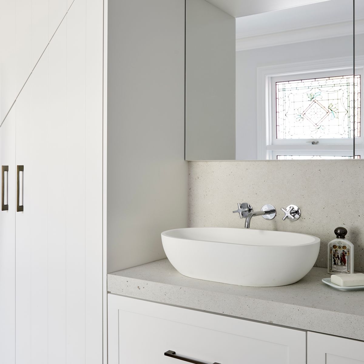 0520 - Cali Cabinet Pull - 160mm - Signature Brass