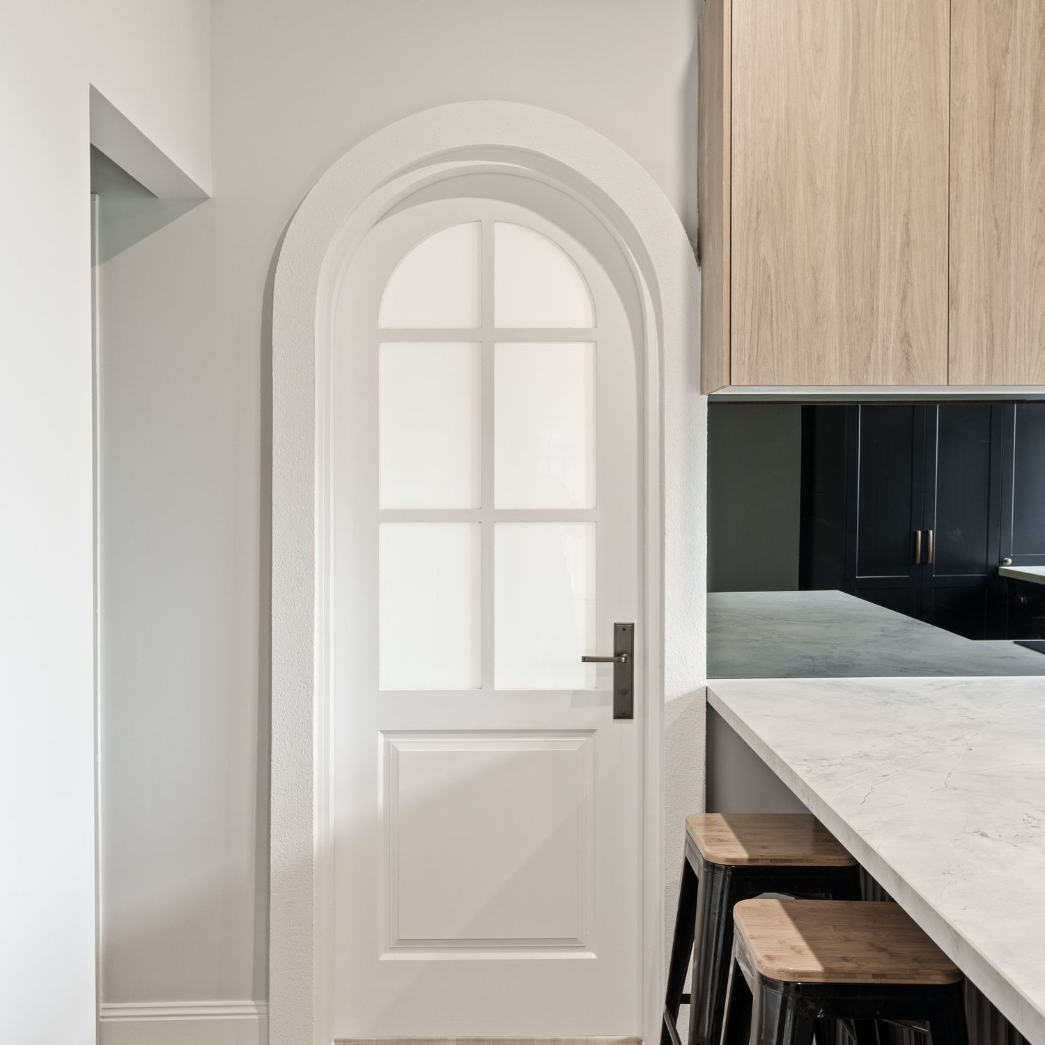 15244P85 - Annecy Lever - Stepped Backplate - Brushed Brass - Privacy