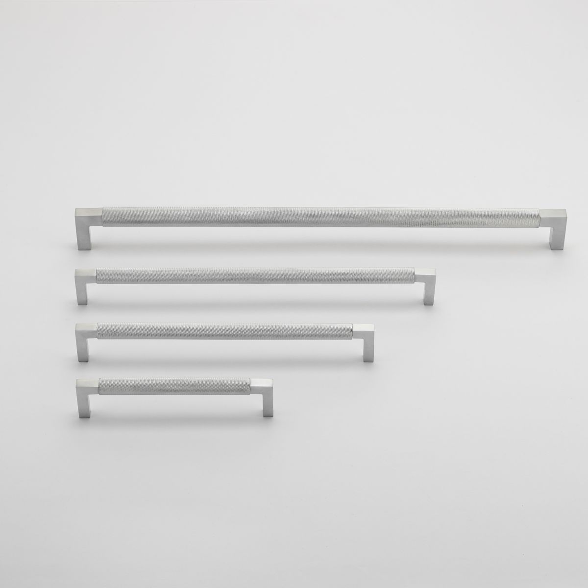 22142 - Brunswick Cabinet Pull - CTC450mm - Polished Chrome