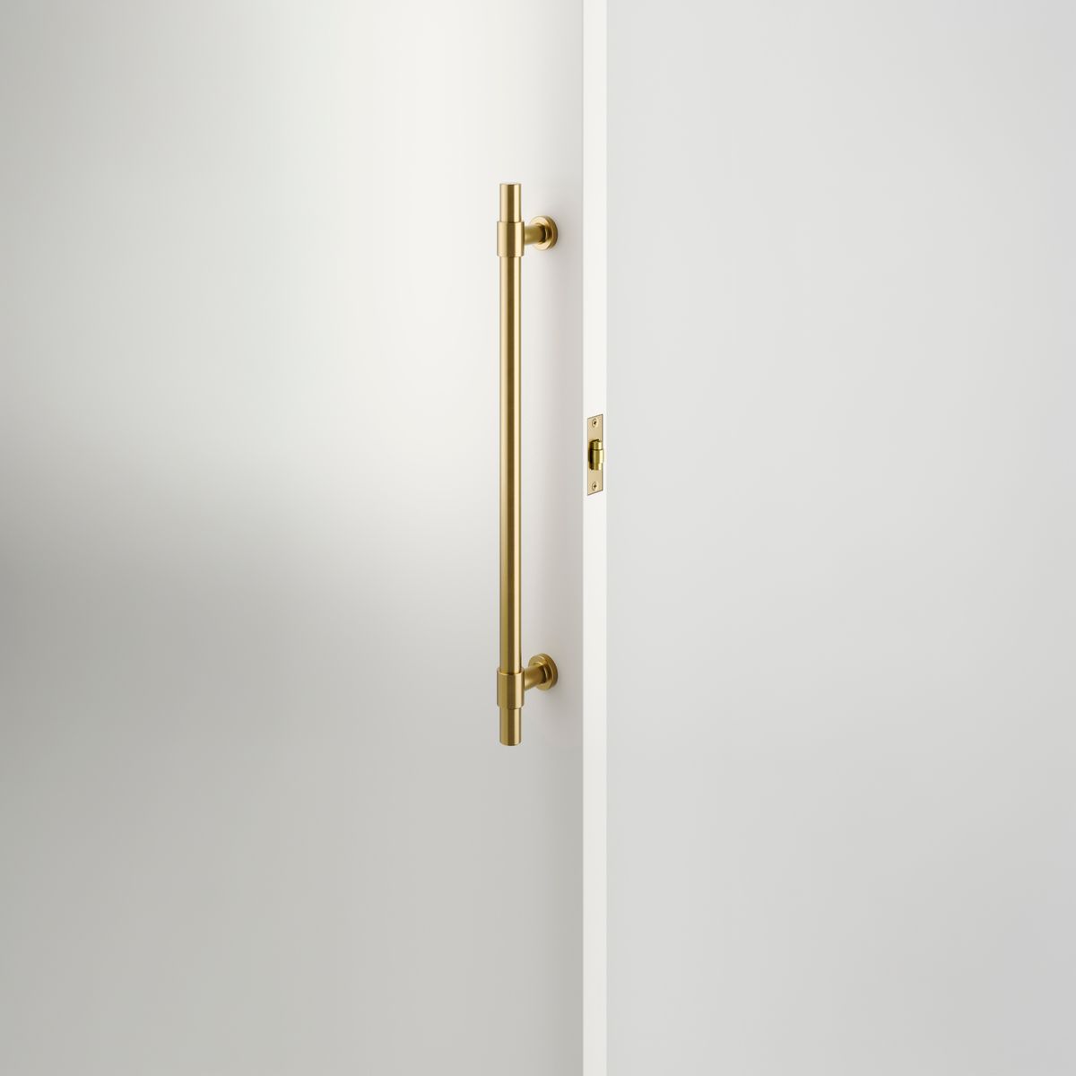 21850 - Roller Latch with Face Plate and Striker - Brushed Gold PVD