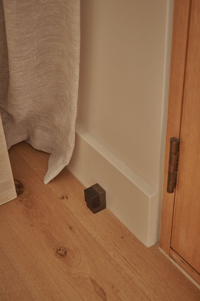 20821 - Square Door Stop - Signature Brass