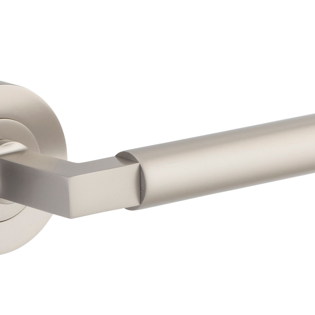 0349KIBPRIV60 - Berlin Lever - Round Rose Privacy Kit (Inbuilt Privacy) - Satin Nickel - Privacy
