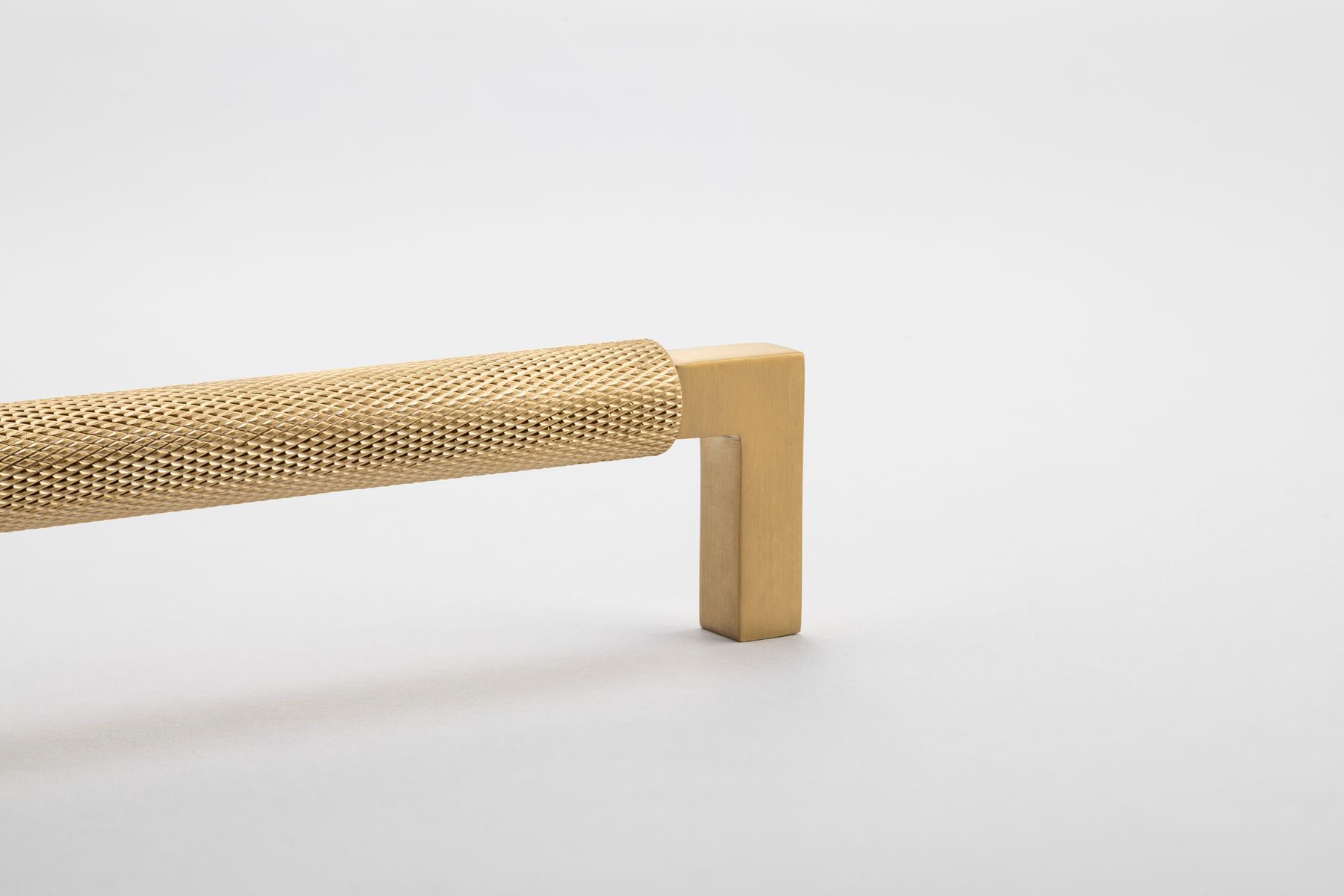 22120 - Brunswick Cabinet Pull - CTC256mm - Brushed Gold PVD