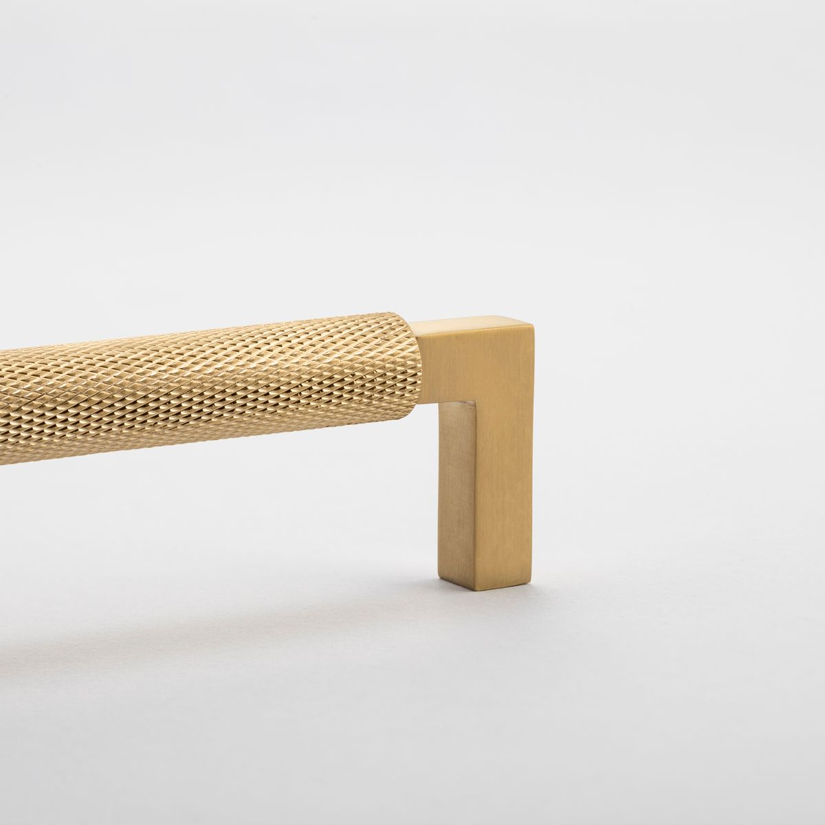 22120 - Brunswick Cabinet Pull - CTC256mm - Brushed Gold PVD