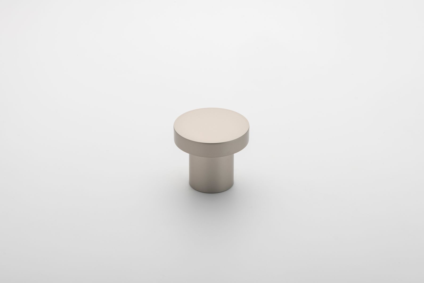 0510 - Osaka Cupboard Knob P28xD32mm - Satin Nickel