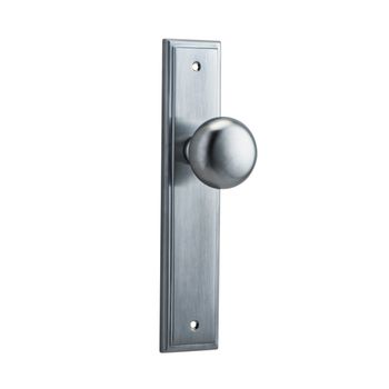 Cambridge Knob - Stepped Backplate