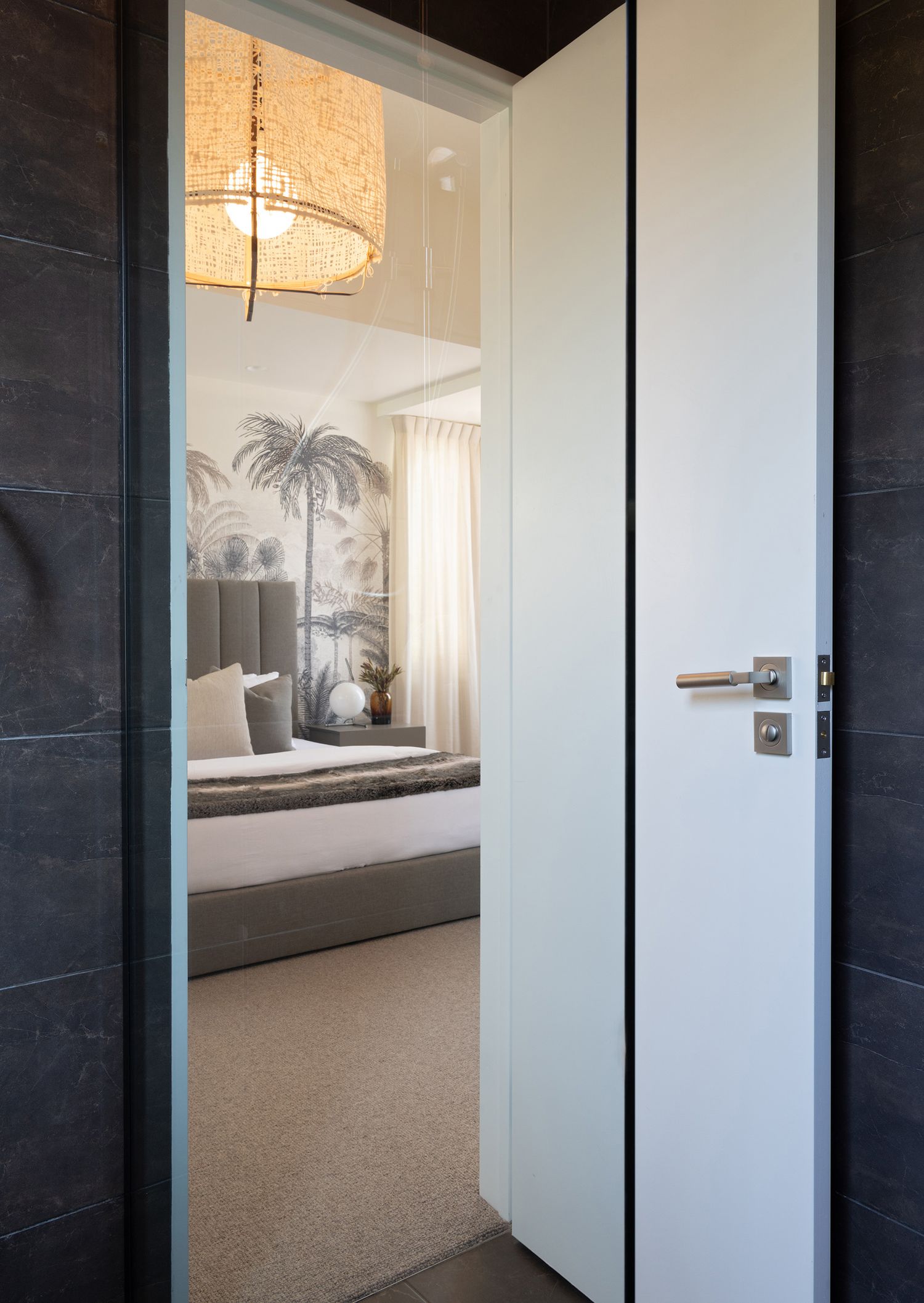 0464KIBPRIV60 - Berlin Lever - Square Rose Privacy Kit (Inbuilt Privacy) - Brushed Brass - Privacy