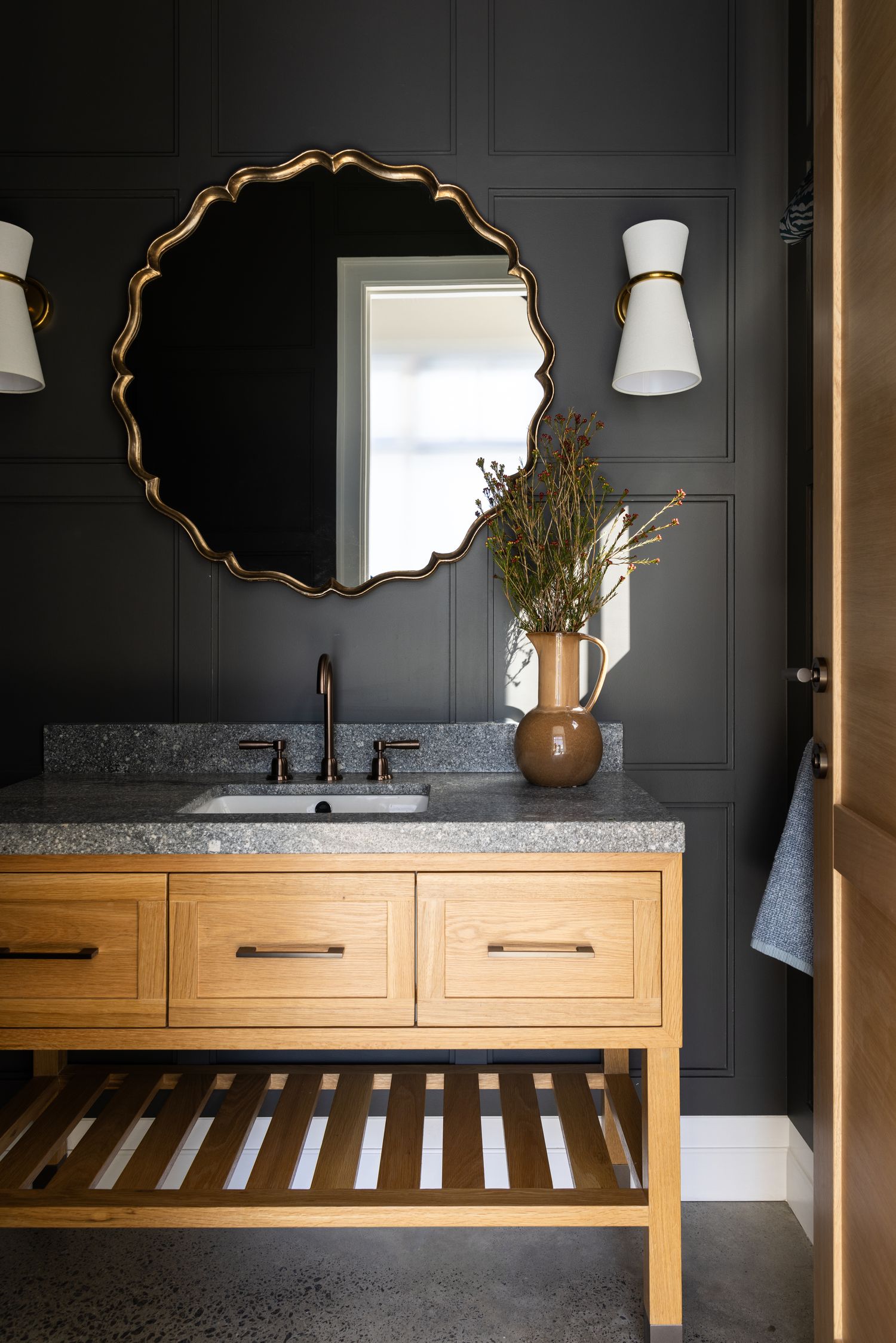 0552 - Cali Cabinet Pull - 160mm - Satin Nickel