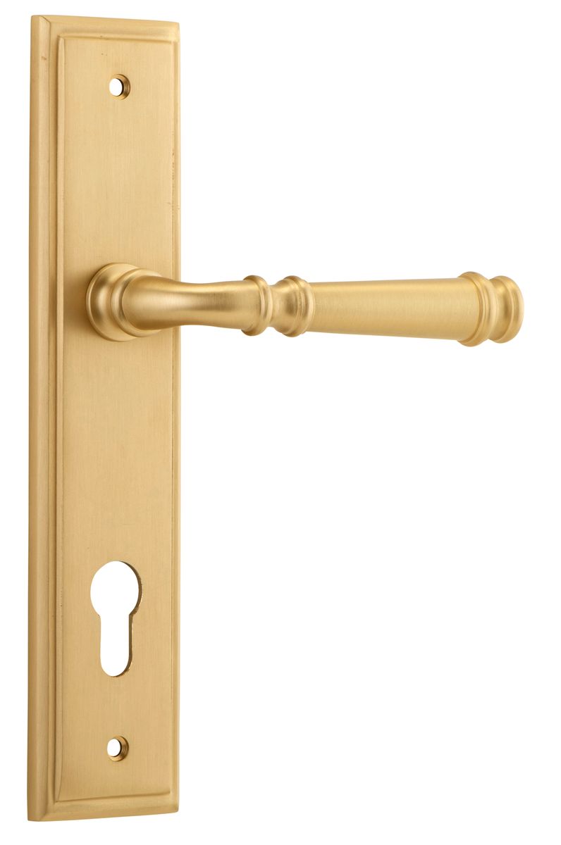 13242E85 - Verona Lever - Stepped Backplate - Brushed Brass - Entrance