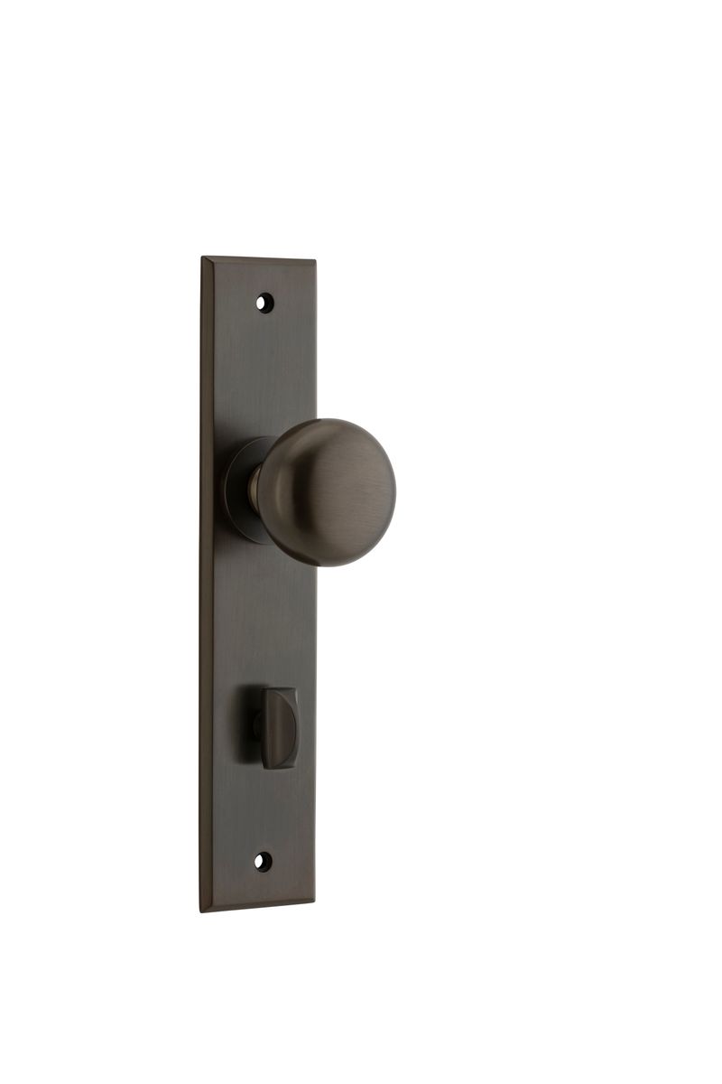 10946P85 - Cambridge Knob - Chamfered Backplate - Signature Brass - Privacy