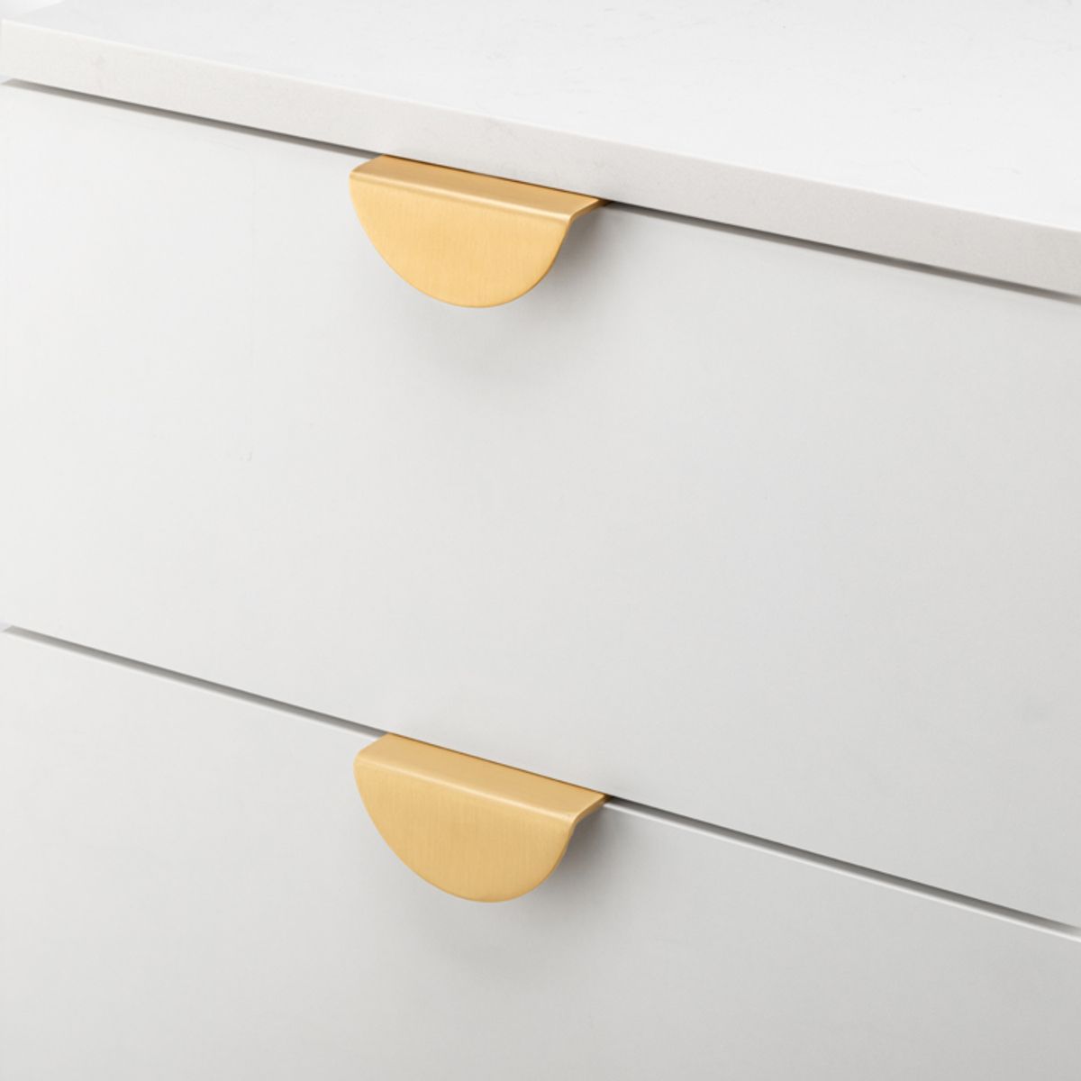 20936 - Osaka Lip Drawer Pull - Brushed Brass
