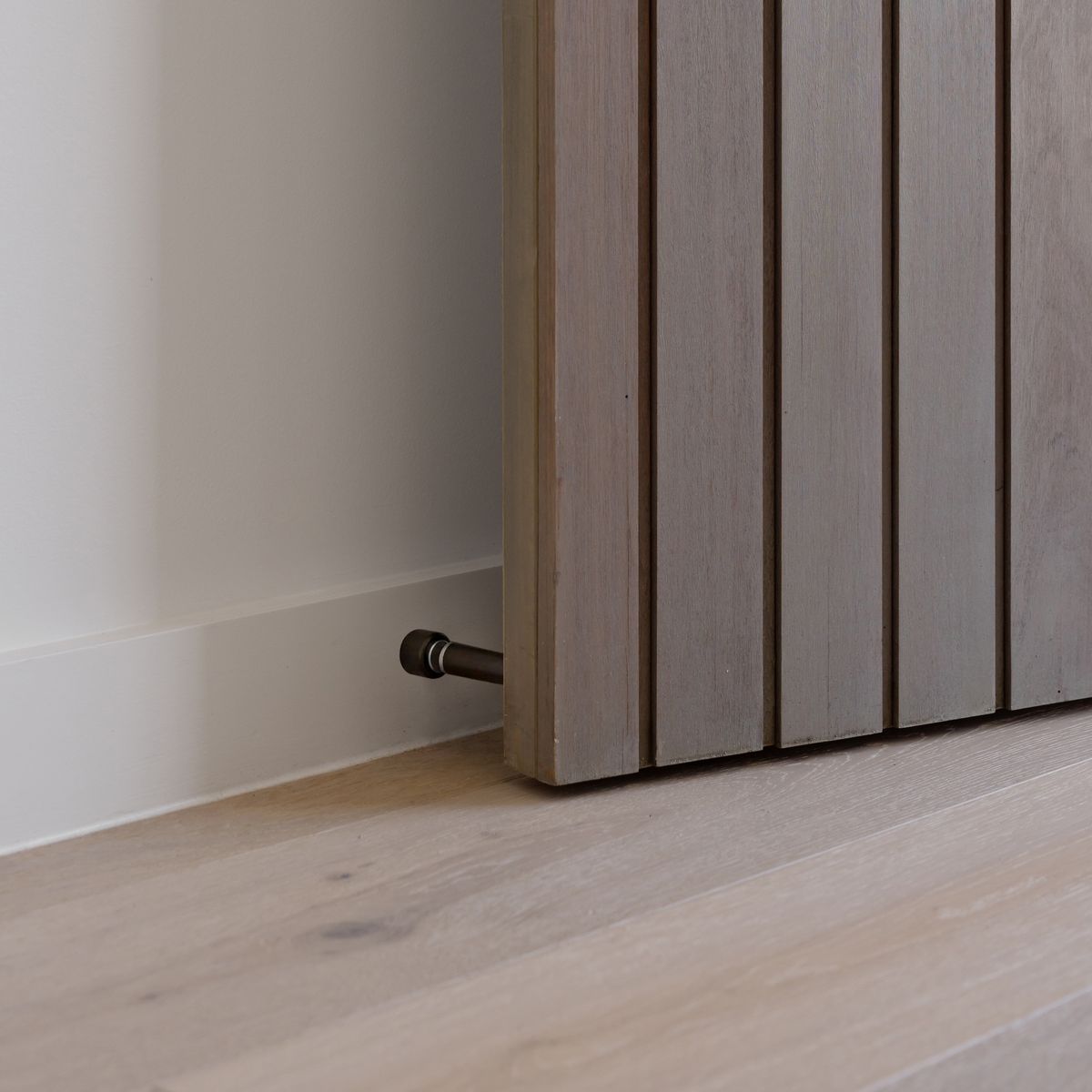 20471 - Door Stop Pencil - Magnetic - Signature Brass