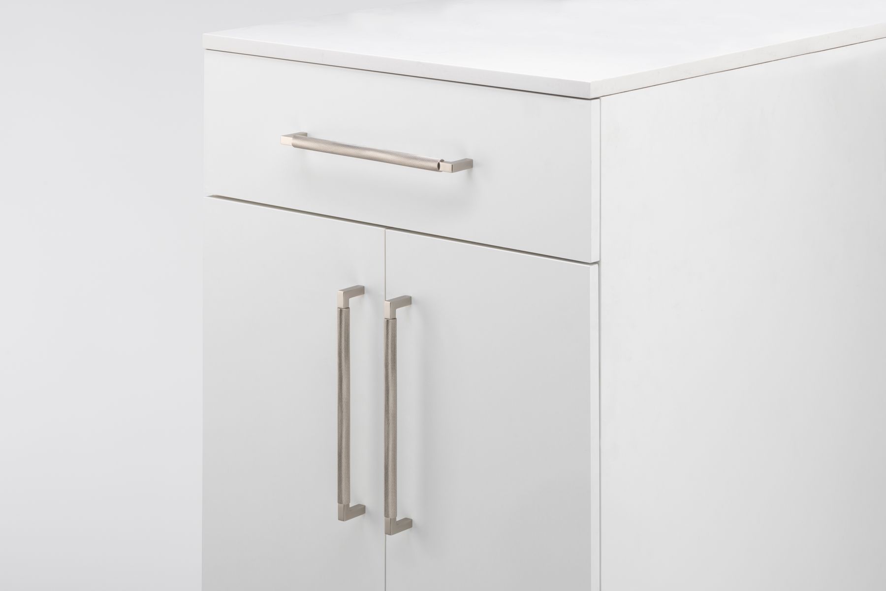 22125 - Brunswick Cabinet Pull - CTC256mm - Satin Nickel