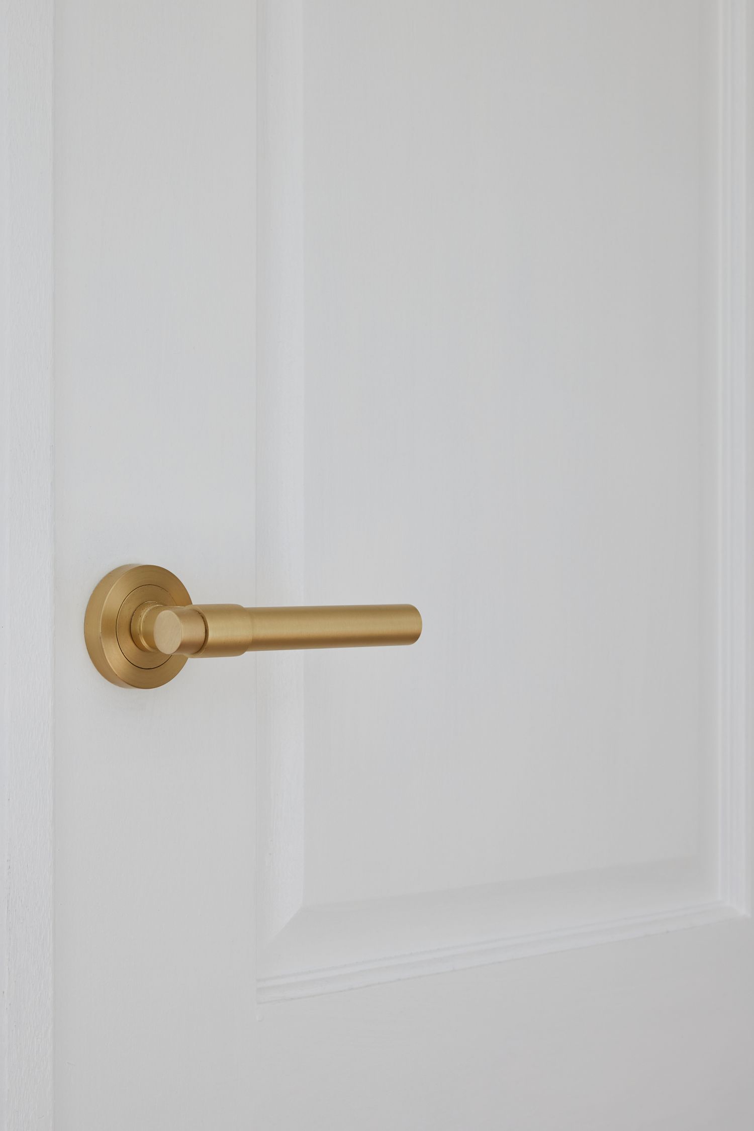 16626KENTR60KK - Helsinki Lever - Round Rose Entrance Kit with Separate High Security Lock - Brushed Gold PVD - Entrance