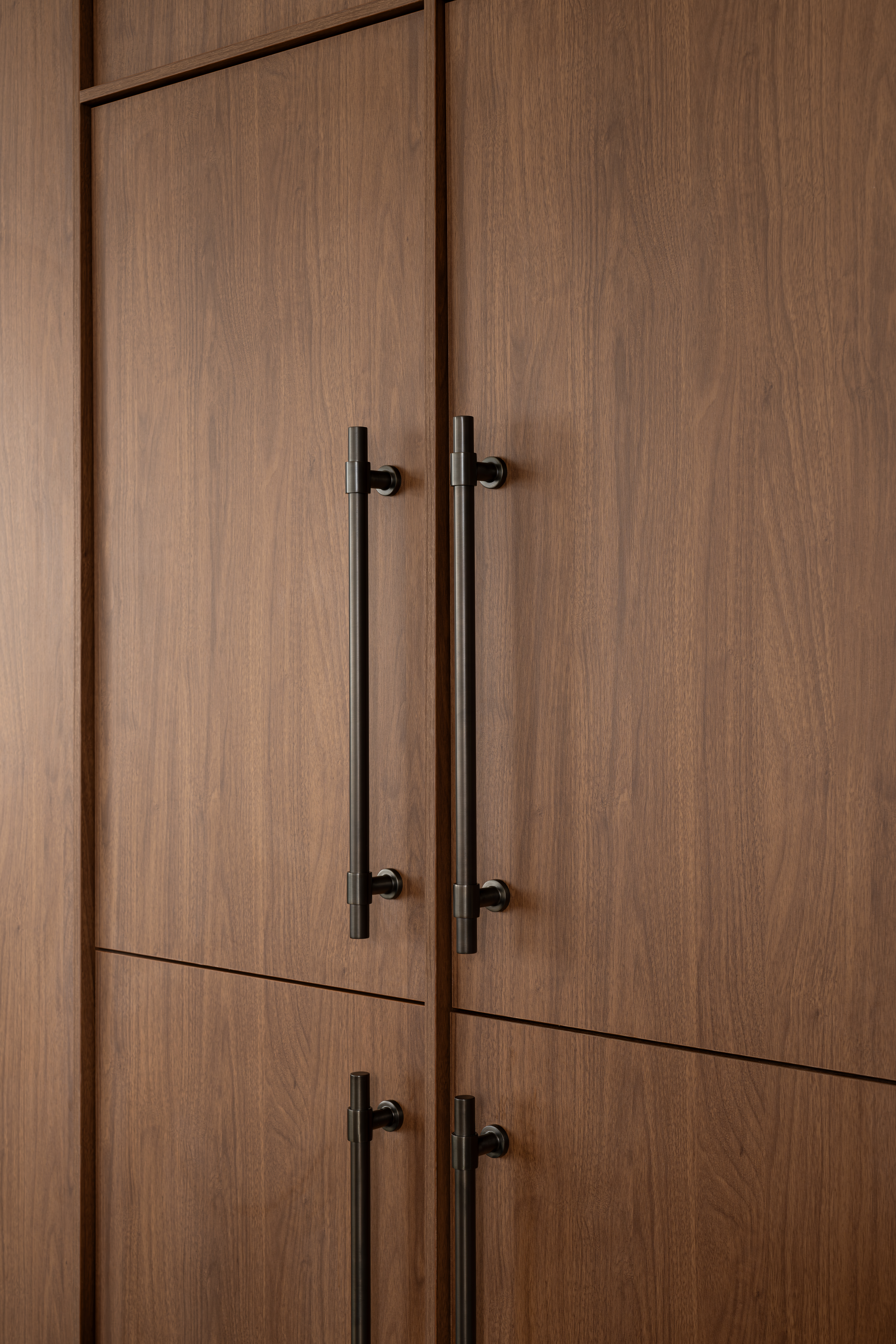 20702 - Helsinki Pull Handle - 450mm - Signature Brass - Entrance