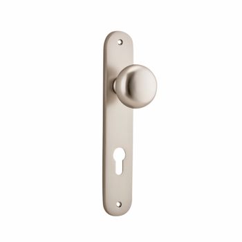 Cambridge Knob - Oval Backplate