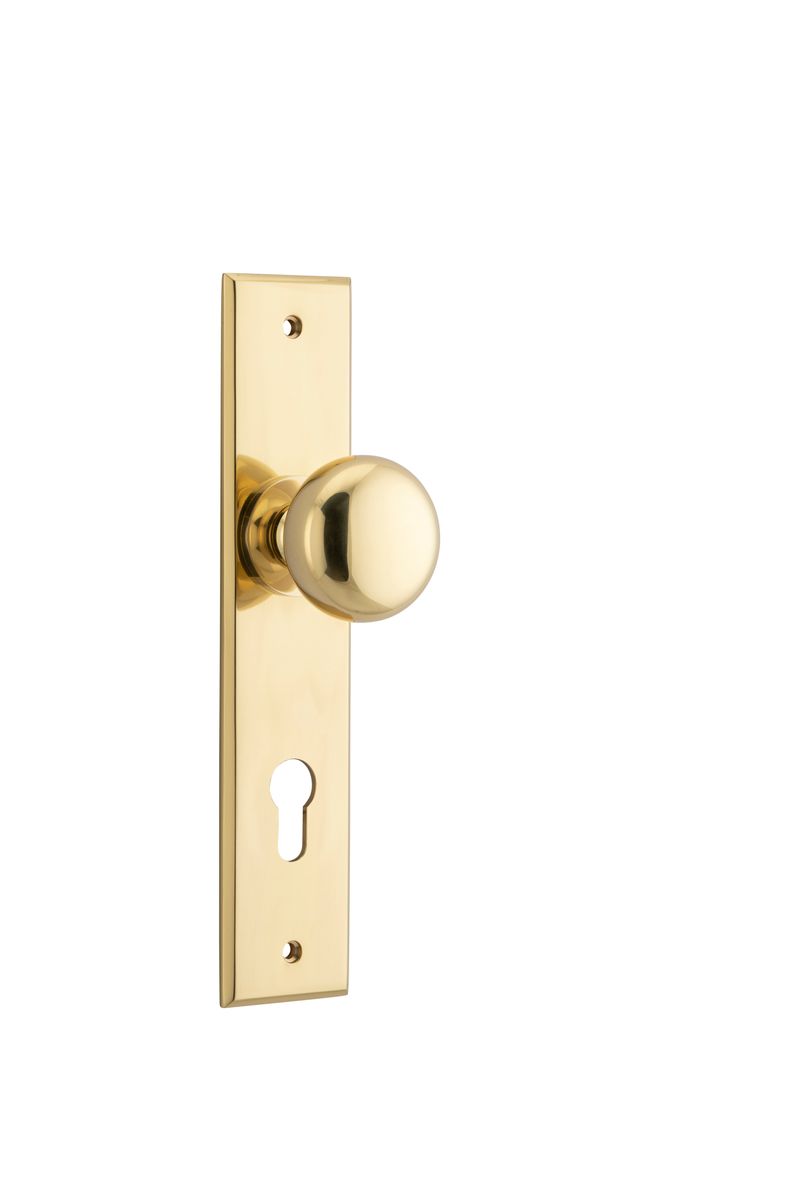10446E85 - Cambridge Knob - Chamfered Backplate - Polished Brass - Entrance