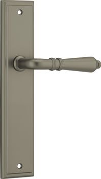 Sarlat Lever - Stepped Backplate