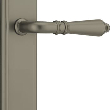 Sarlat Lever - Stepped Backplate