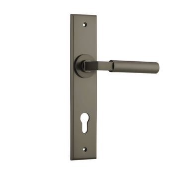 Berlin Lever - Chamfered Backplate