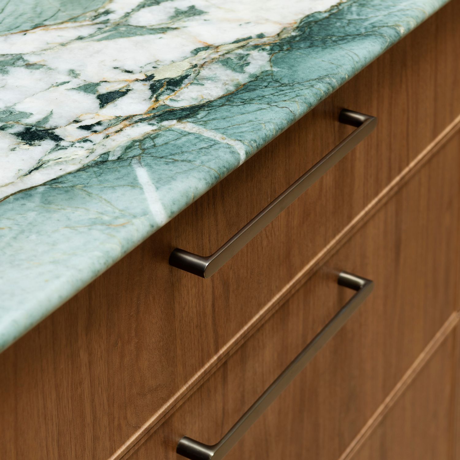 16912 - Osaka Cabinet Pull - CTC160mm - Graphite PVD