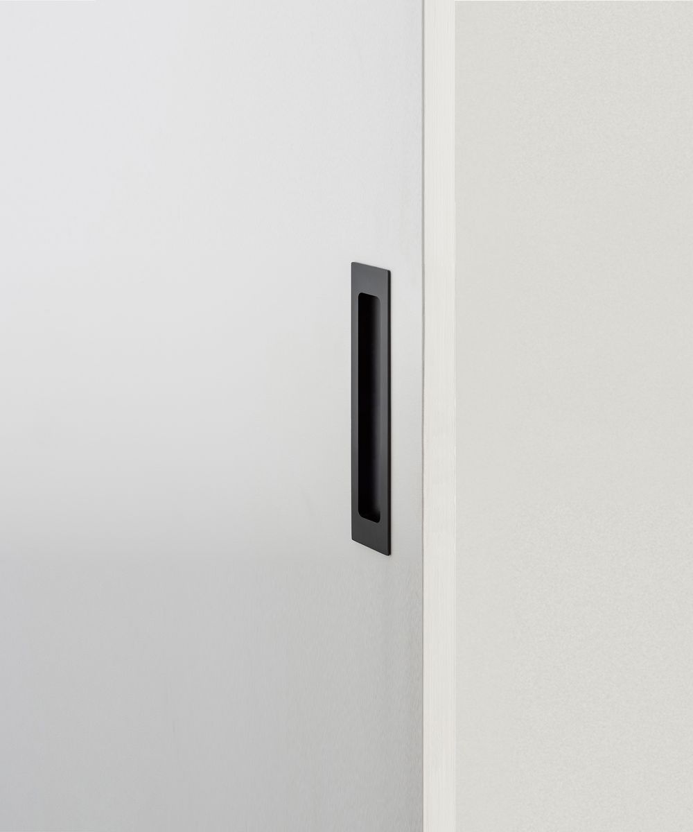 21781 - Rectangular Flush Pull - Matt Black - Passage