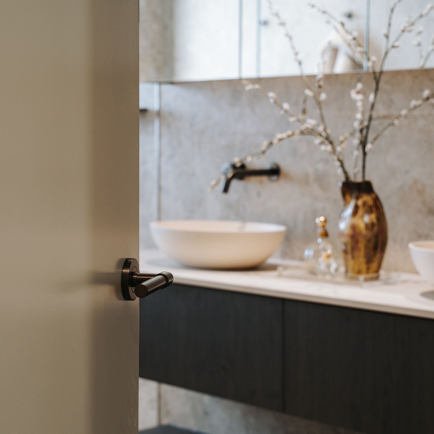 16626KIBPRIV60 - Helsinki Lever - Round Rose (Inbuilt Privacy) - Brushed Gold PVD - Privacy