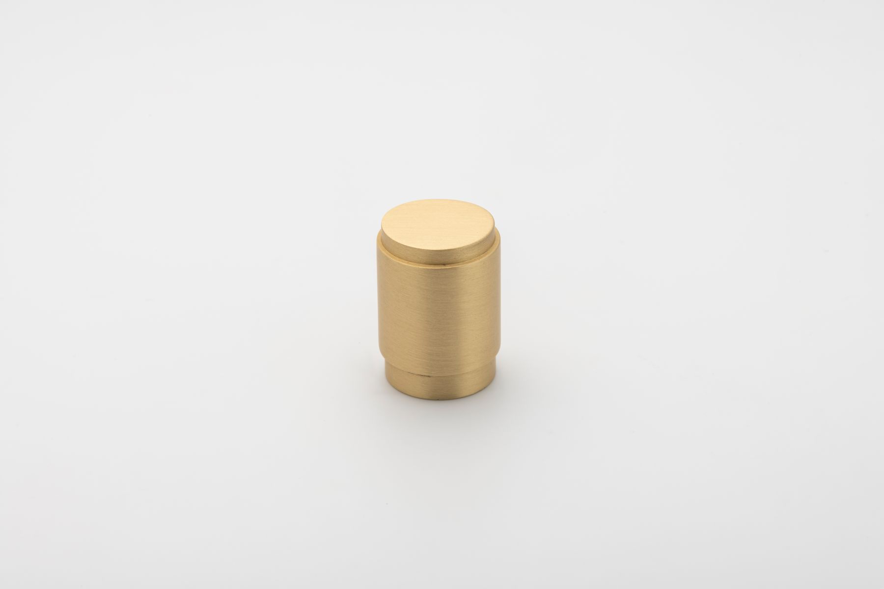 0601 - Berlin Cupboard Knob P28xD20mm - Brushed Brass