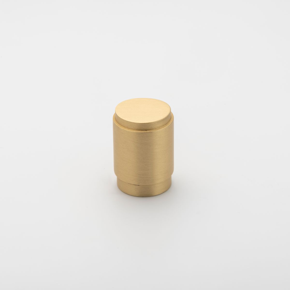 0601 - Berlin Cupboard Knob P28xD20mm - Brushed Brass