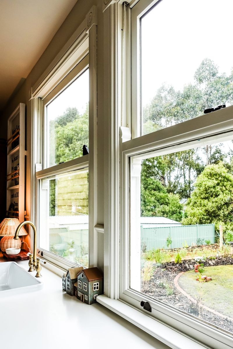 Classic Sash Lift - Large