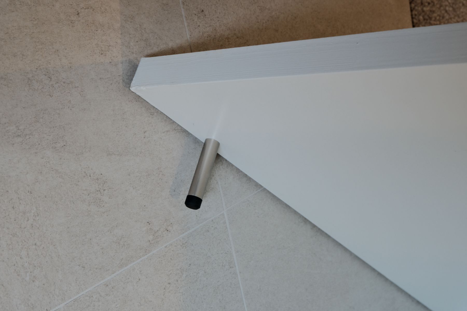 20459 - Pencil Door Stop - Satin Nickel