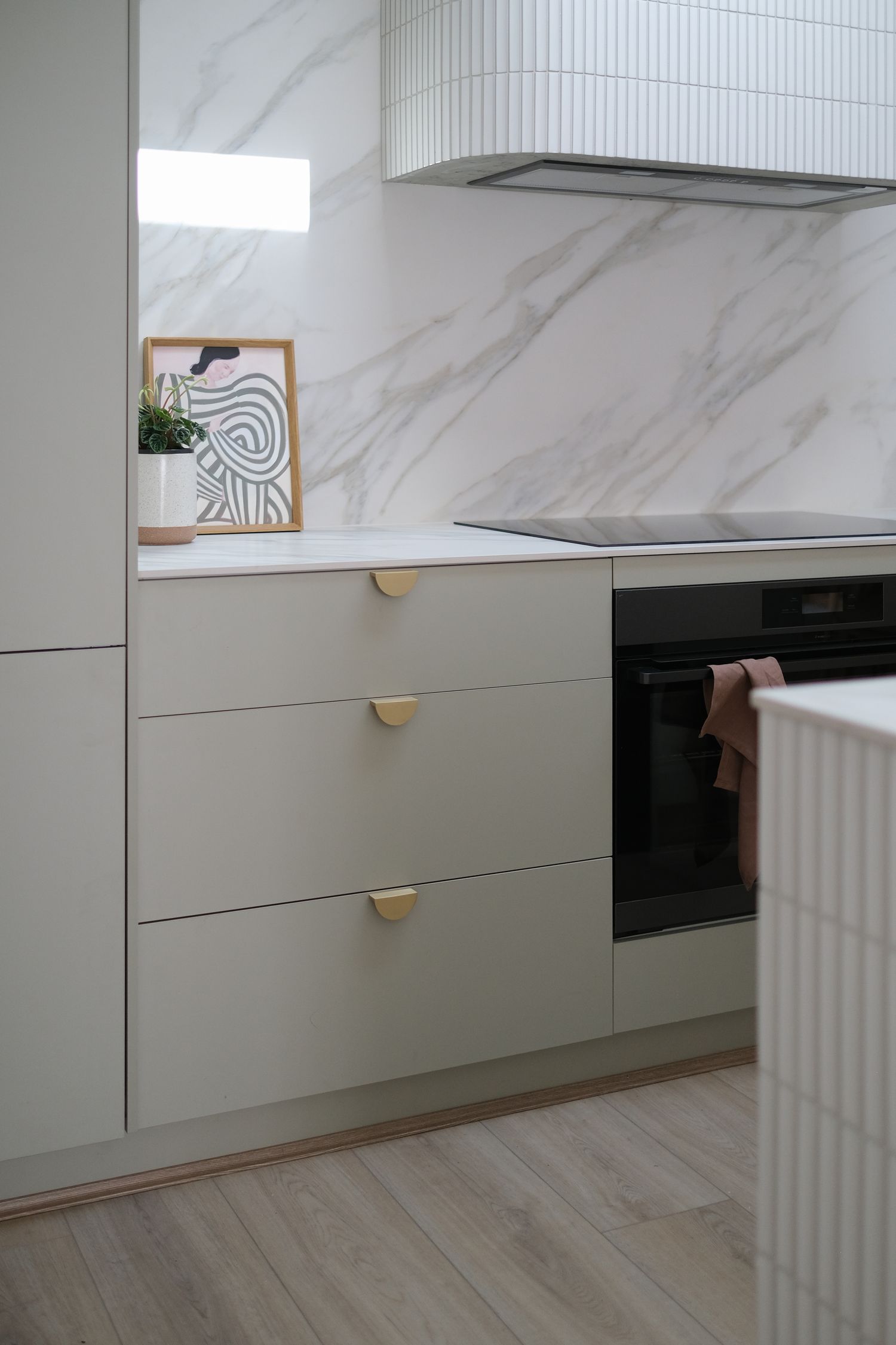 21326 - Osaka Drawer Pull - Brushed Brass