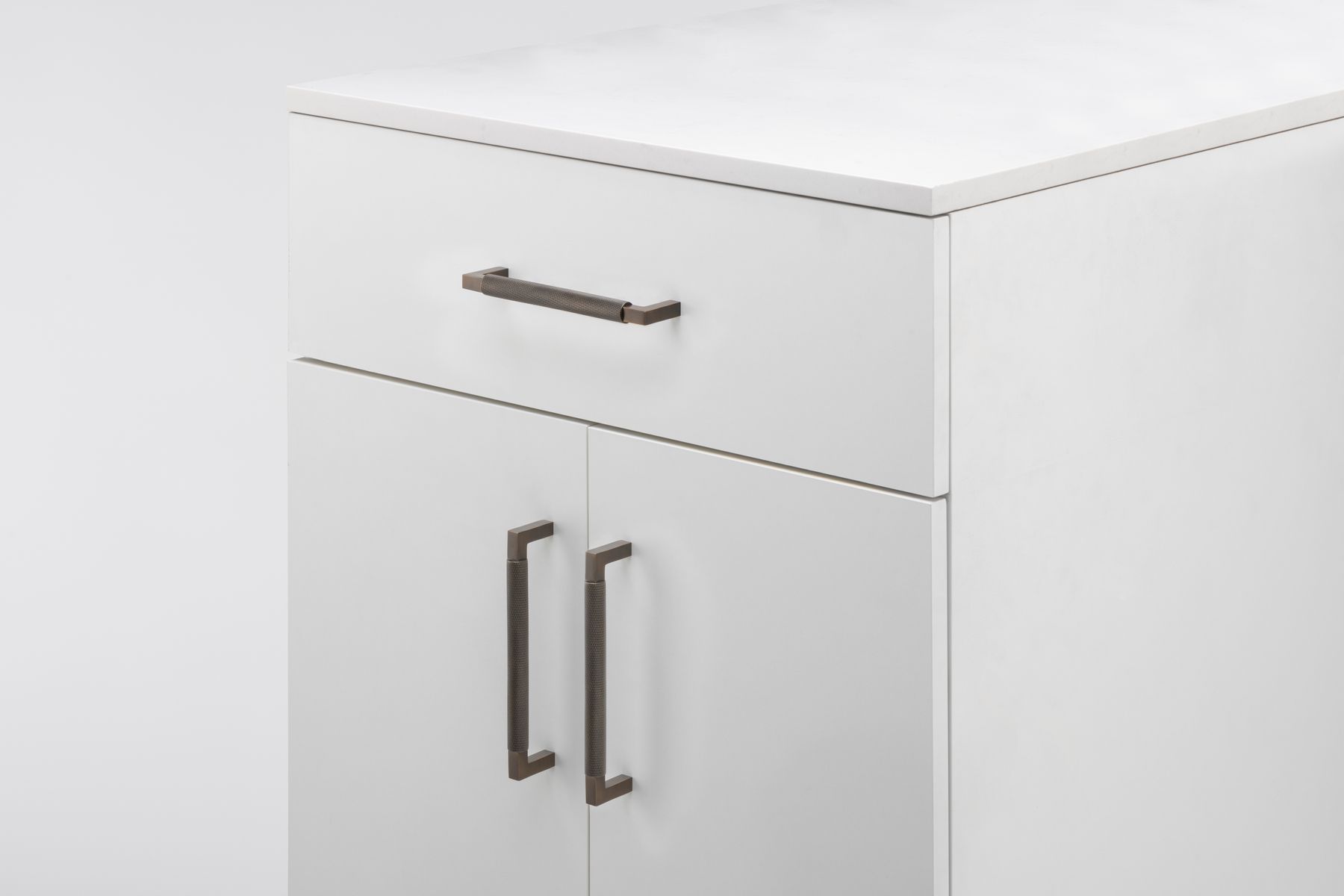 22114 - Brunswick Cabinet Pull - CTC160mm - Signature Brass